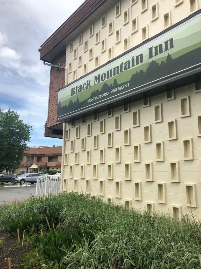 The Black Mountain Inn Brattleboro Exterior photo